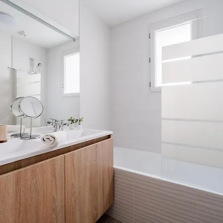 Maison Spacieuse Avec Jardin Prive 3 Parking Gratuit 15 Min Toulouse *